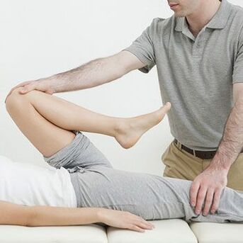 Sesje masażu i ćwiczenia łagodzą objawy artrozy stawu biodrowego