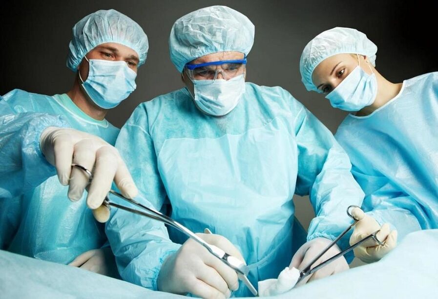 interwencja chirurgiczna w przypadku osteochondrozy klatki piersiowej