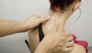 masaż przy osteochondrozy kręgosłupa szyjnego